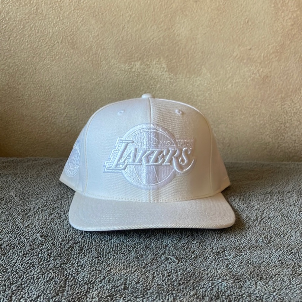 Mitchell & Ness Los Angeles Lakers Hat